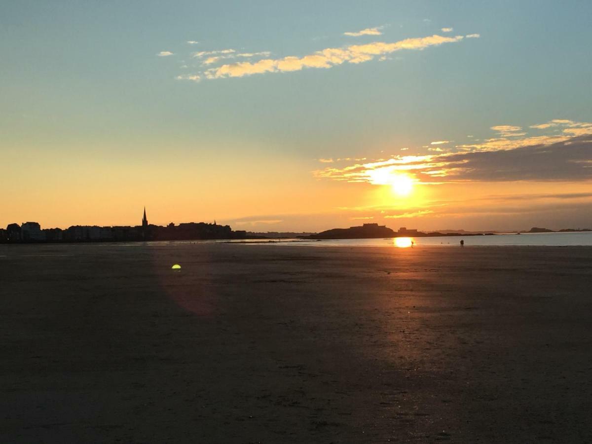 Sweet Home Parame Saint Malo Petite Vue Mer Exterior photo